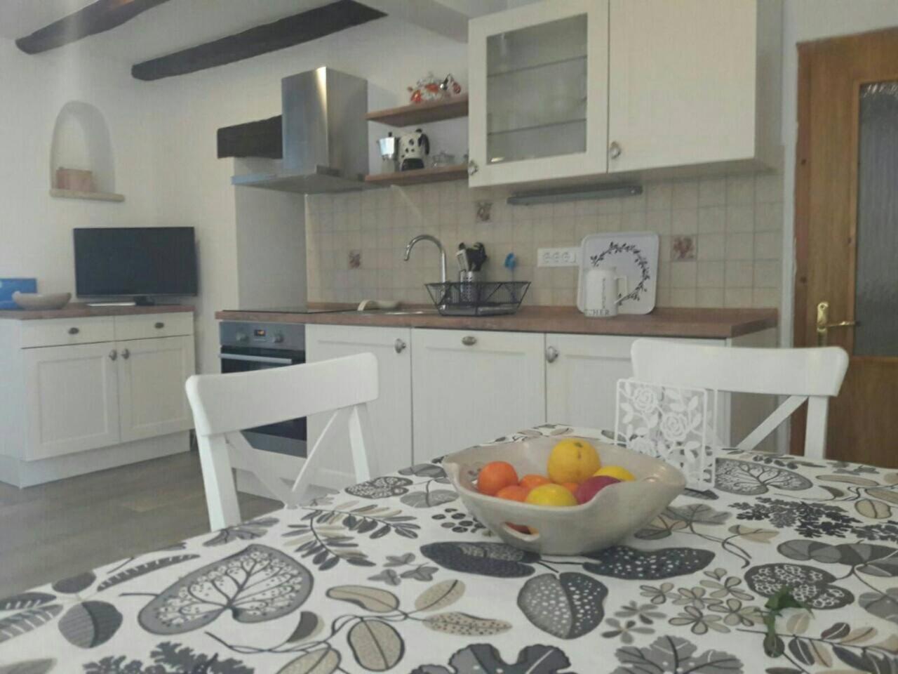 Apartment Nena- Apartman Sa Posebnim Ulazom U Prizemlju, Terasom I Zelenom Okucnicom Rakotule Exterior photo